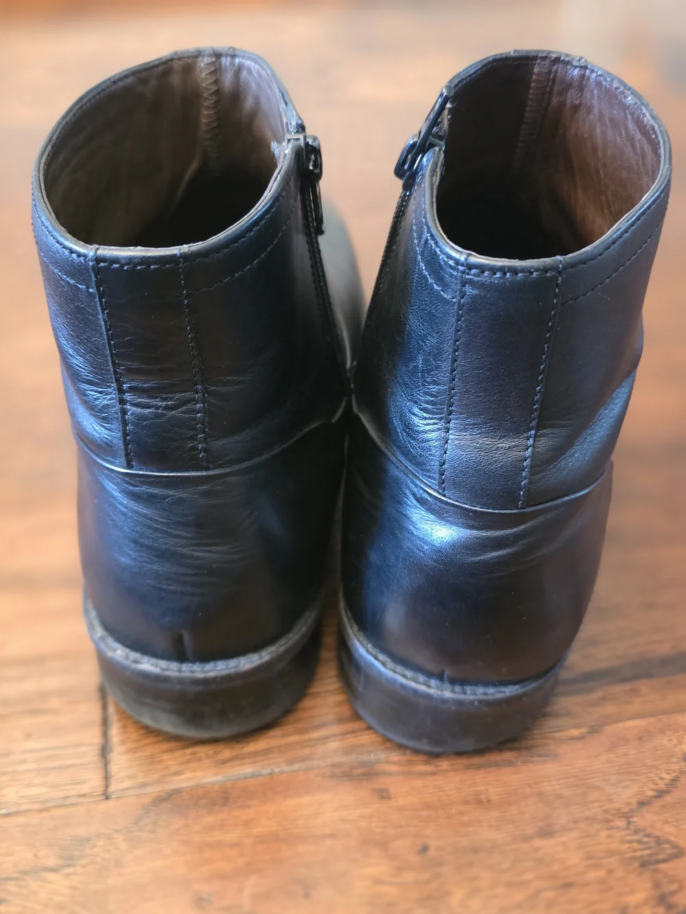 Men's Black Leather Chukka Boots with Side Zipper